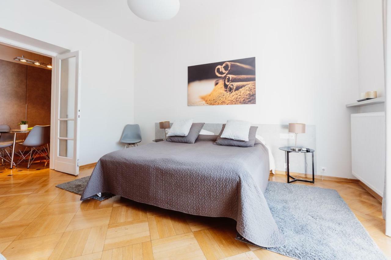 Hotel apartamentowy 4seasons﻿ Cracow 3*